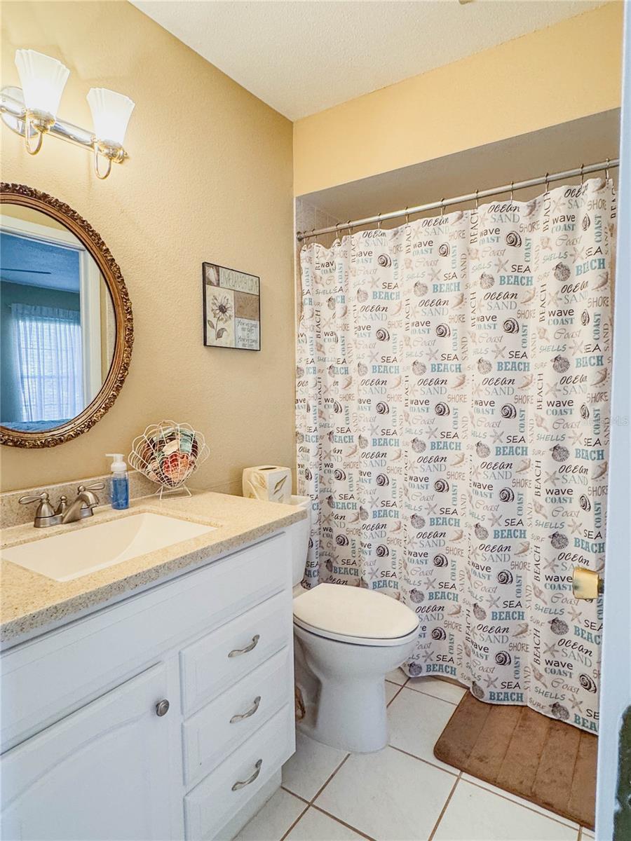 VIVIENDA WEST - Residential