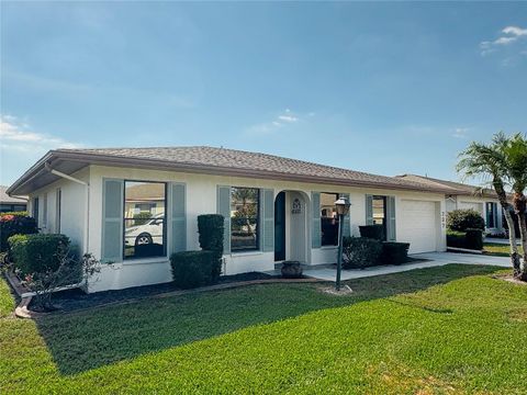 Photo of 737 Vivienda West Boulevard #26, Venice, FL 34293 (MLS # S5139435)