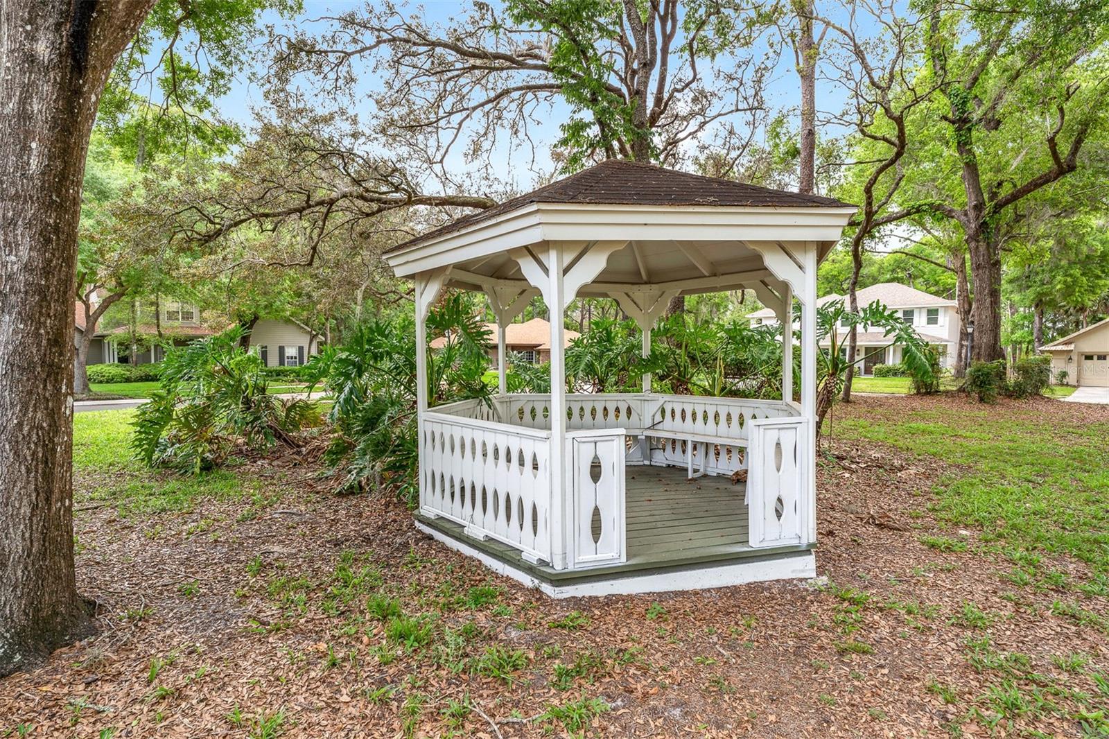 SWEETWATER PARK VILLAGE - Residential