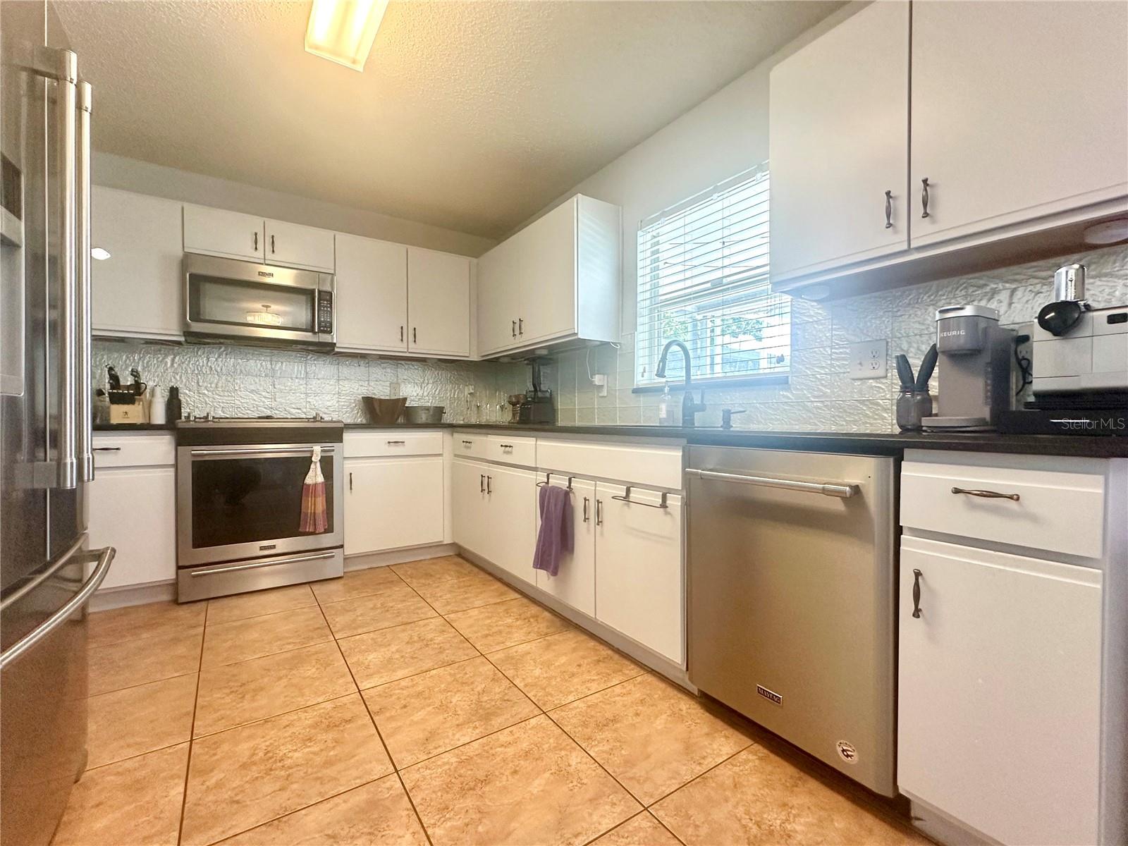 15061 WATERFORD CHASE PARKWAY