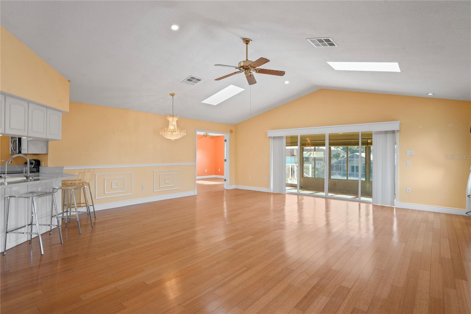 GULF HARBORS SEA FOREST - Residential