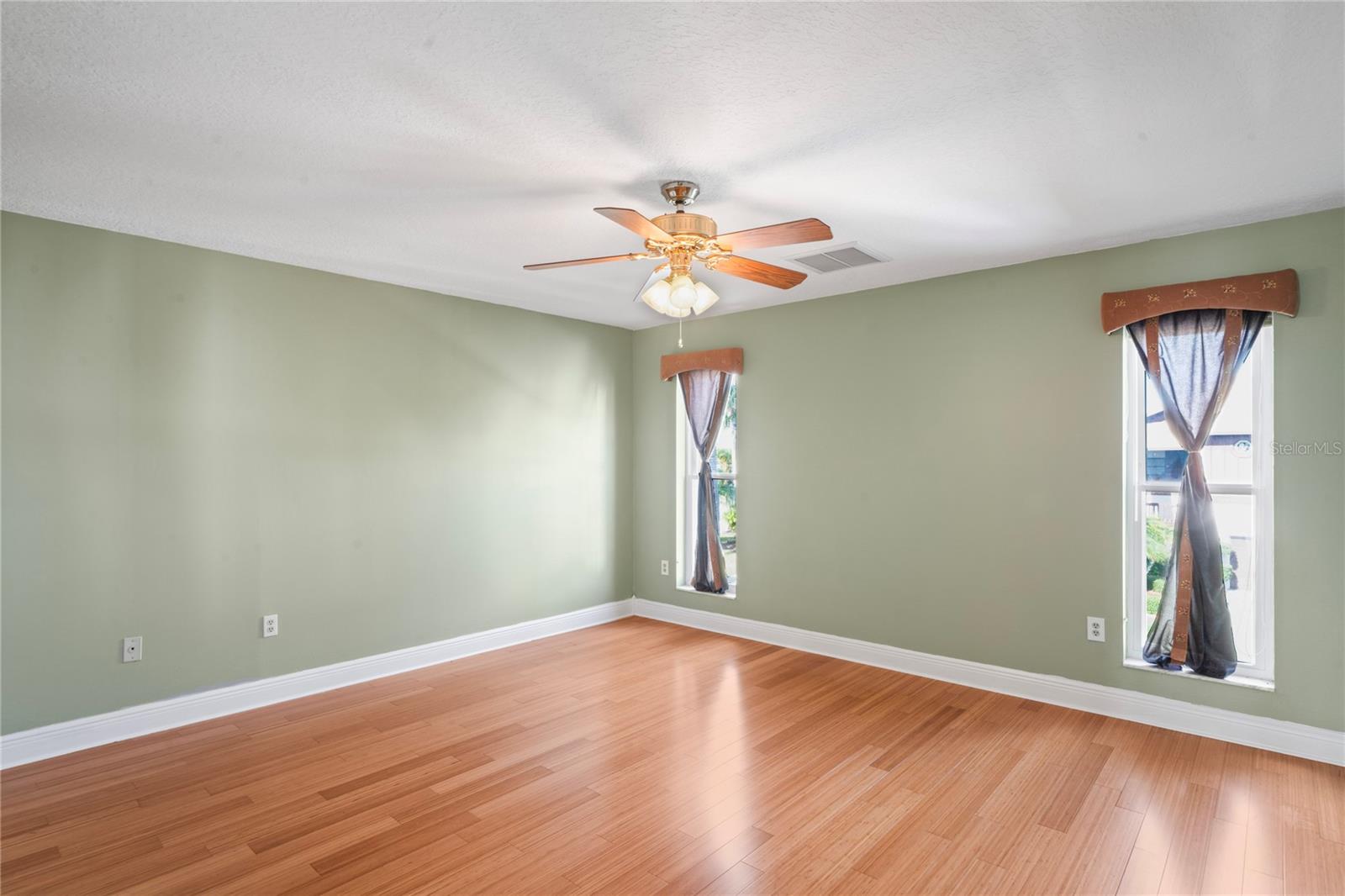 GULF HARBORS SEA FOREST - Residential