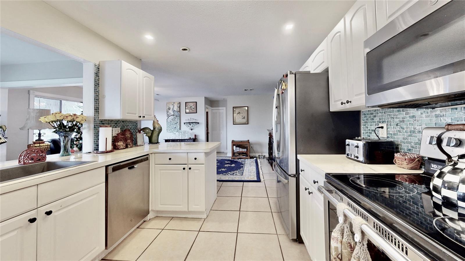 NORTH PORT CHARLOTTE COUNTRY CLUB - Residential