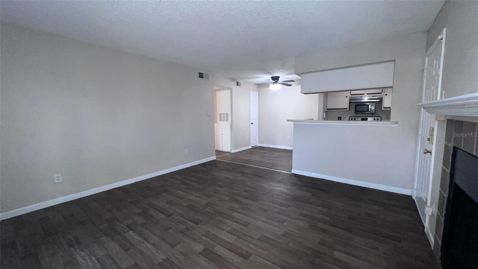 4301 LIZSHIRE LANE C112