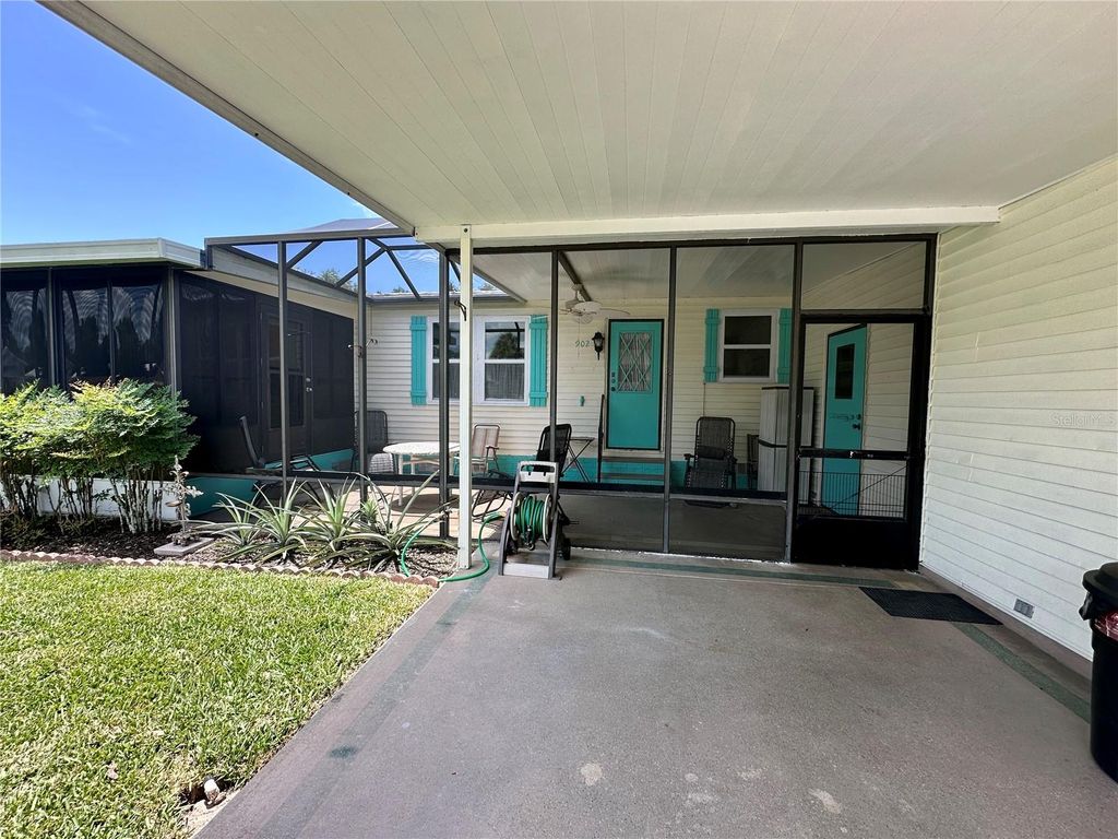 Photo of 902 Rose Lane, The Villages, FL 32159 (MLS # G5098839)