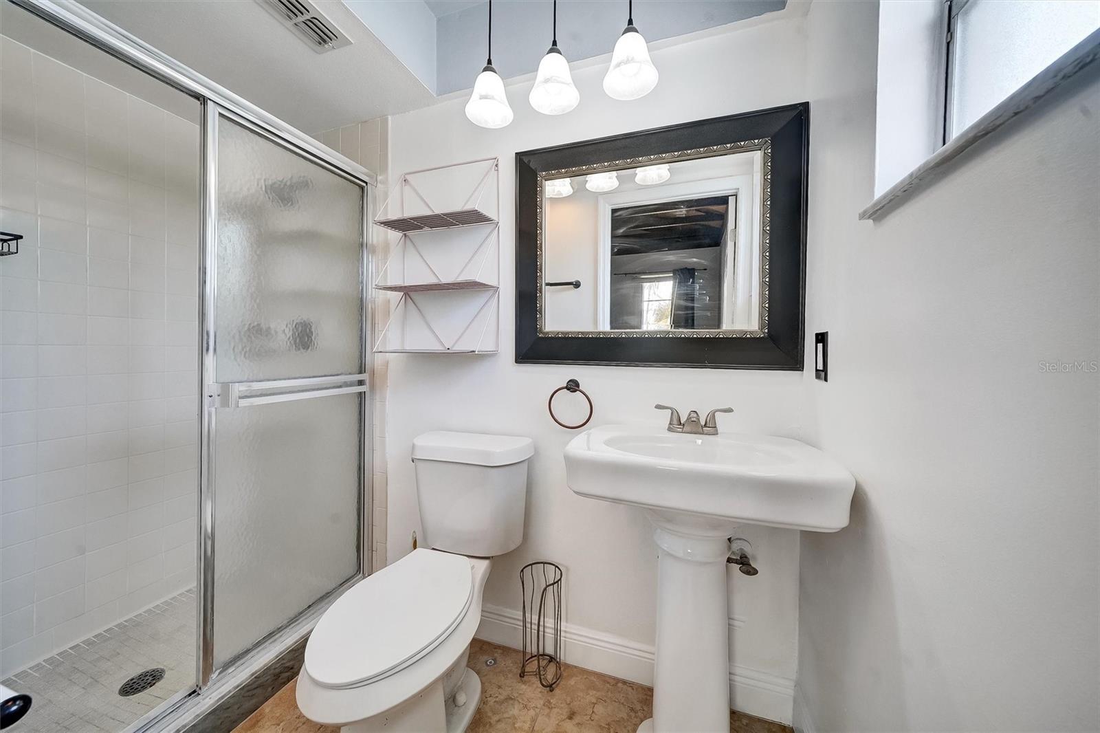 HARBOR SHORES 4TH ADD - Residential Lease