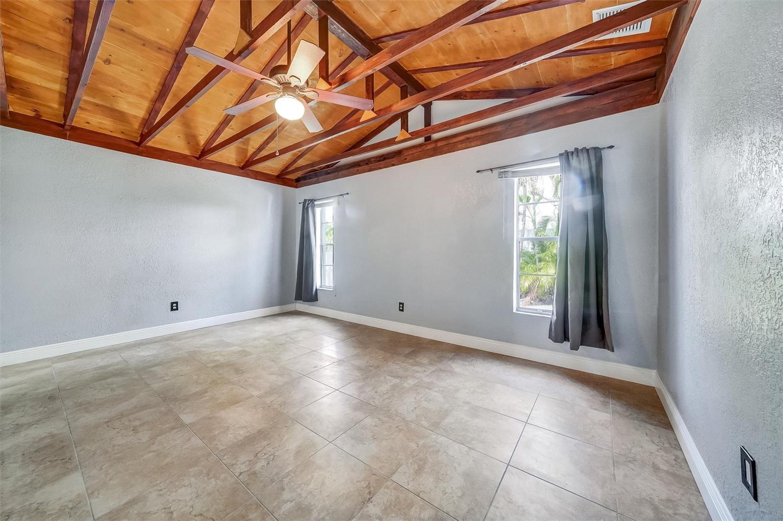 HARBOR SHORES 4TH ADD - Residential Lease