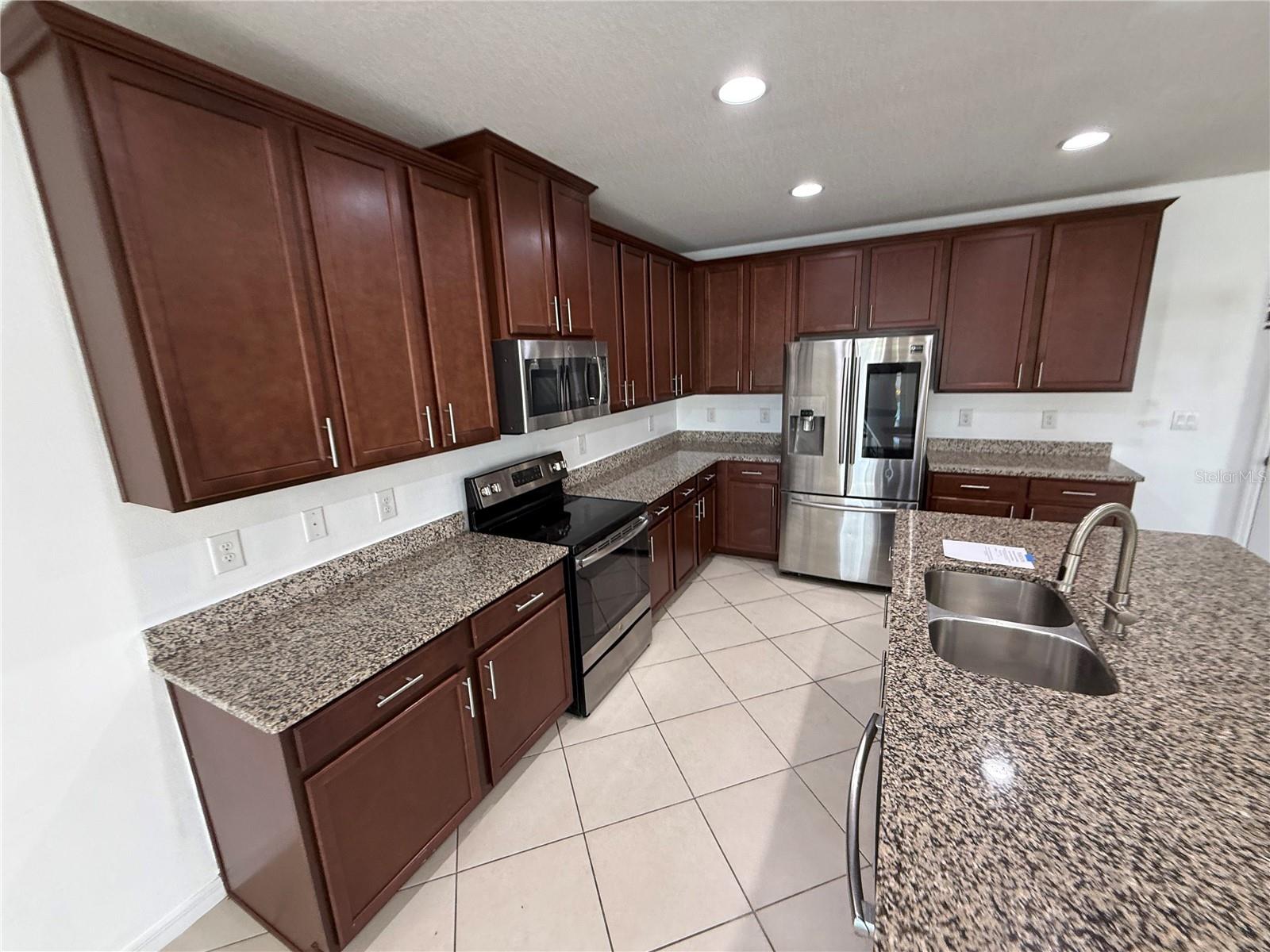 11301 HUDSON HILLS LANE