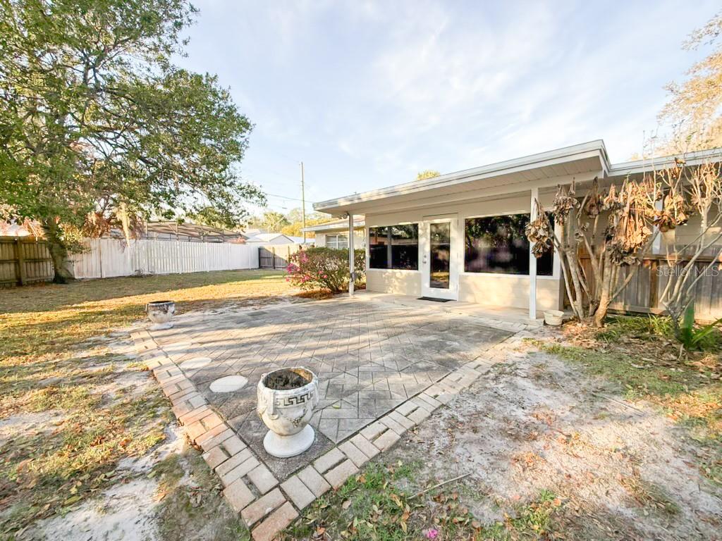 HIGHLAND PARK - Residential