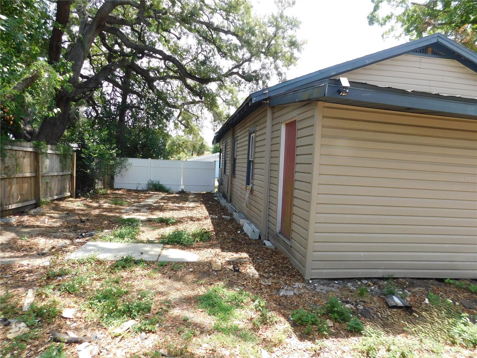 IRVINTON HEIGHTS - Residential