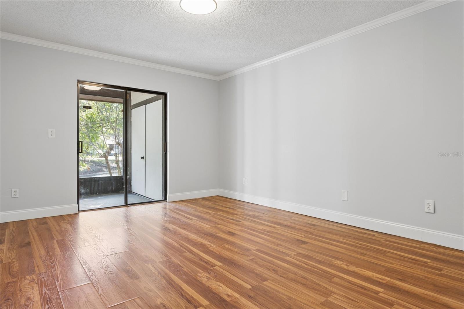 TERRACE OAKS TWNHMS - Residential