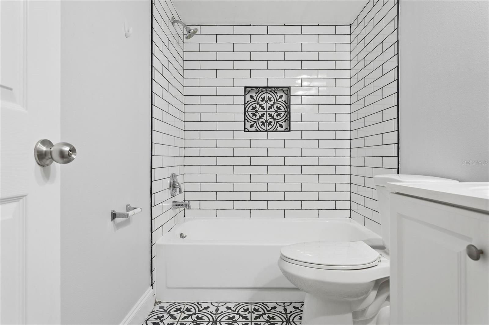 TERRACE OAKS TWNHMS - Residential