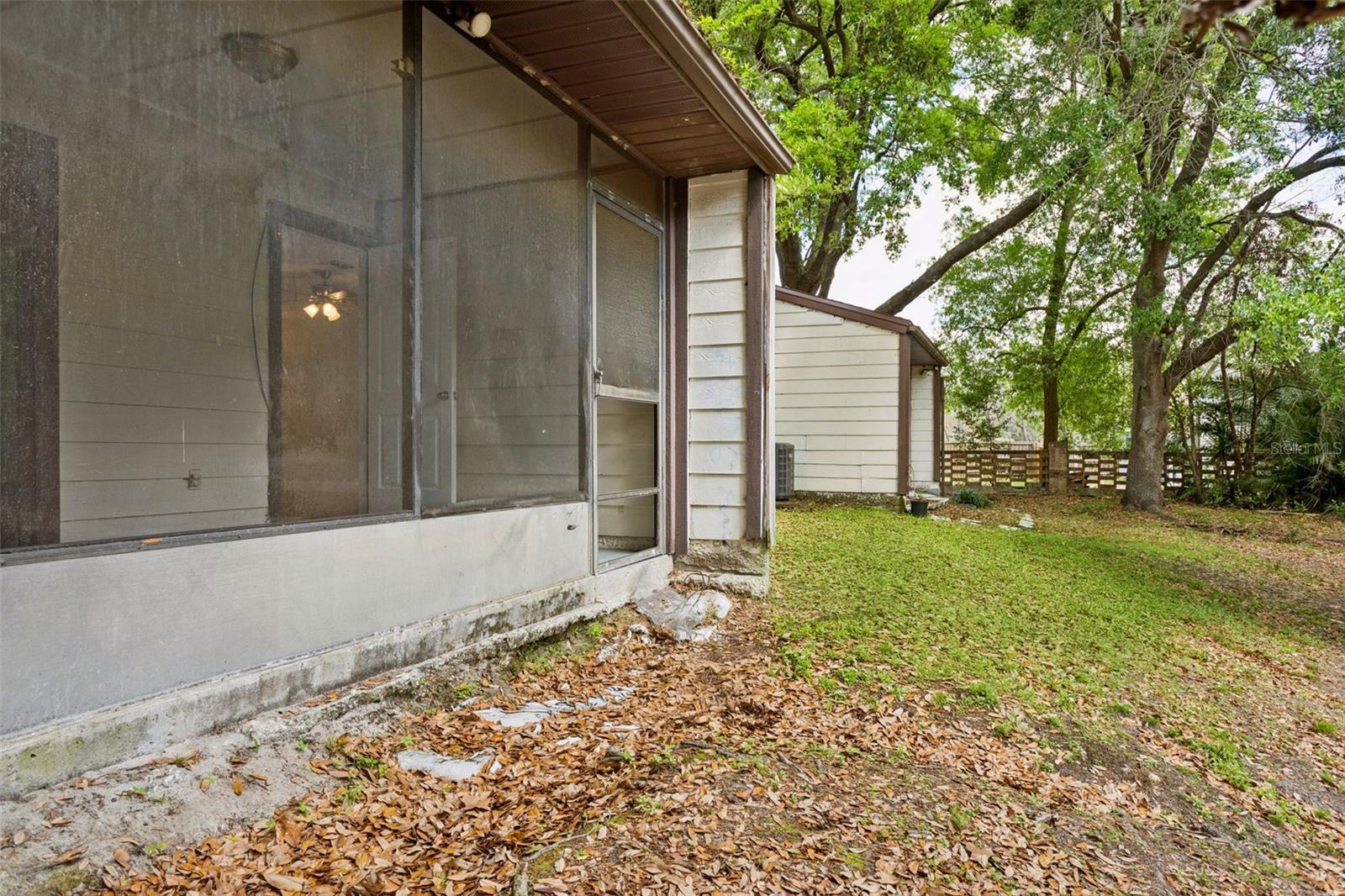 TERRACE OAKS TWNHMS - Residential