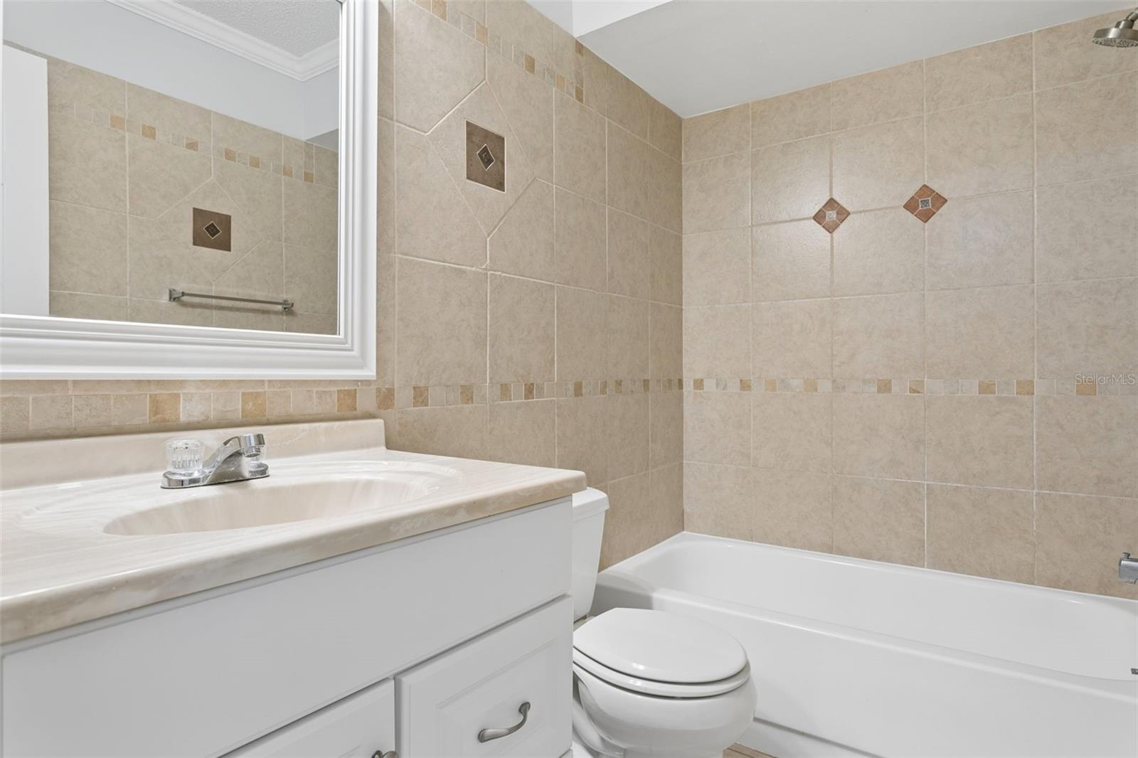 TERRACE OAKS TWNHMS - Residential