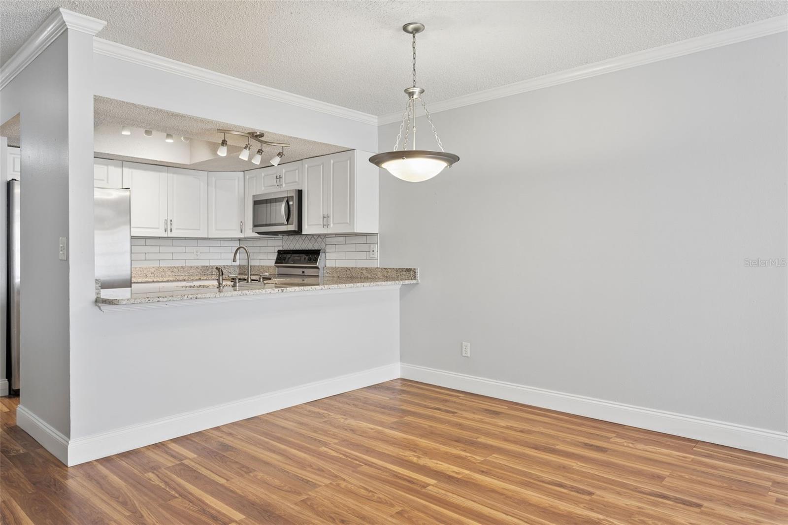 TERRACE OAKS TWNHMS - Residential