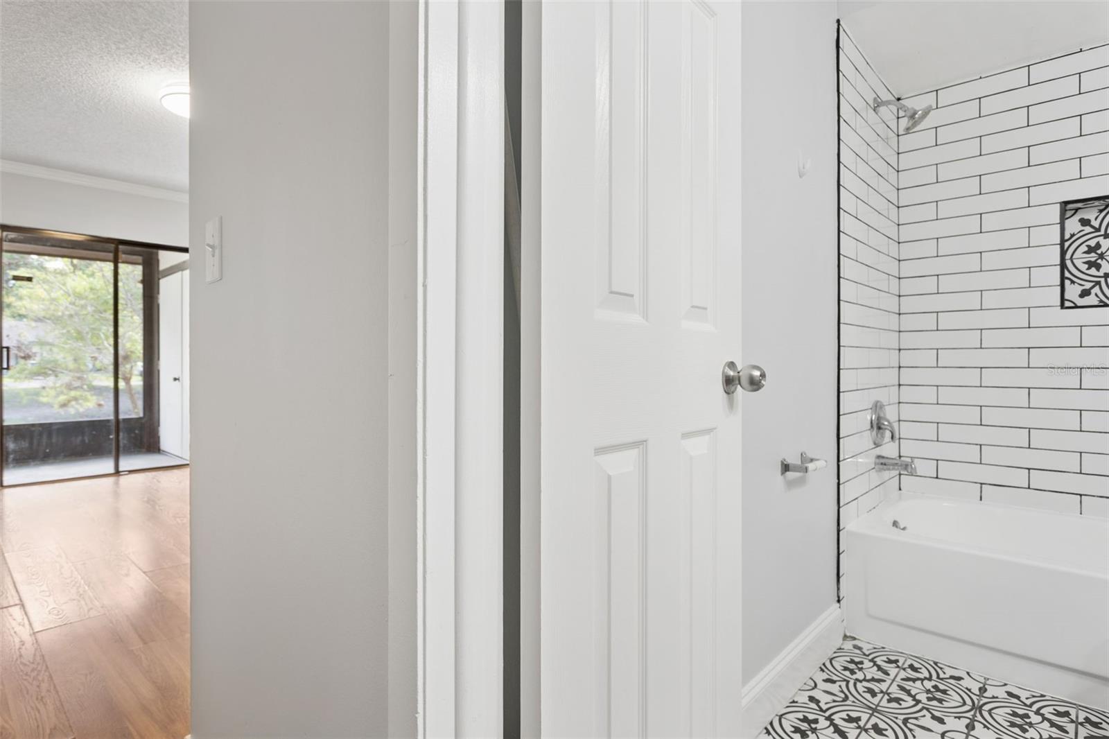 TERRACE OAKS TWNHMS - Residential