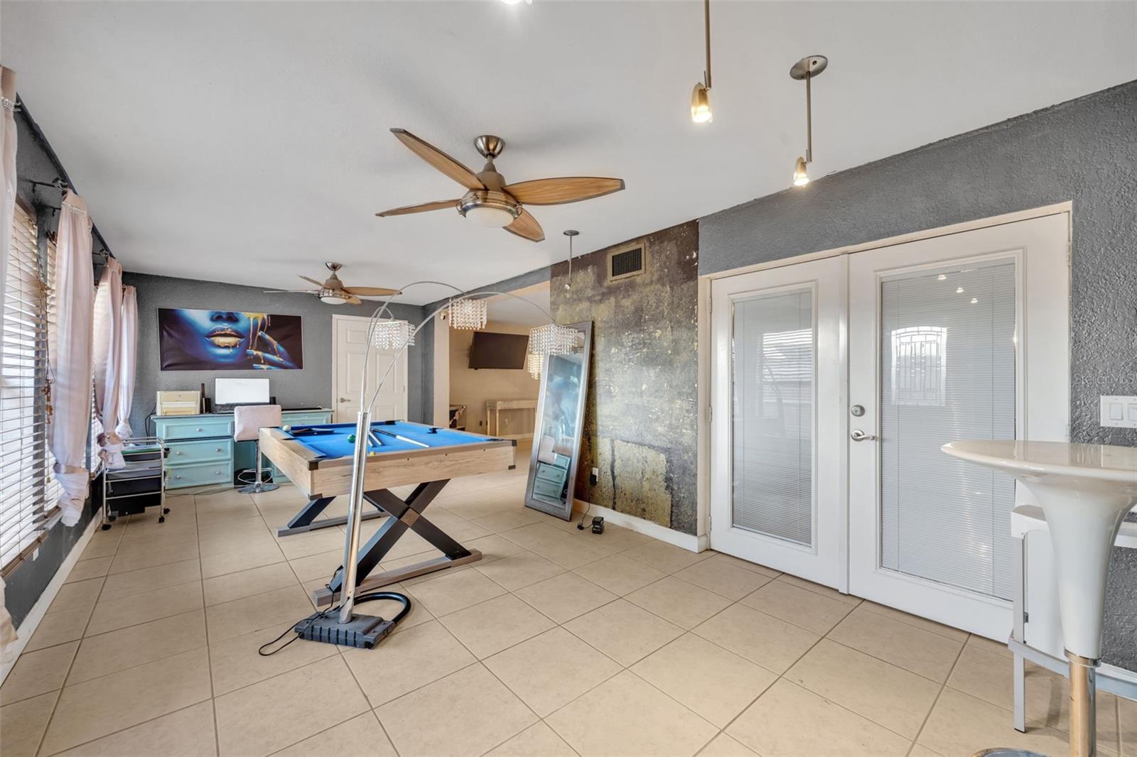 WINDWARD SQUARE SEC 2 - Residential