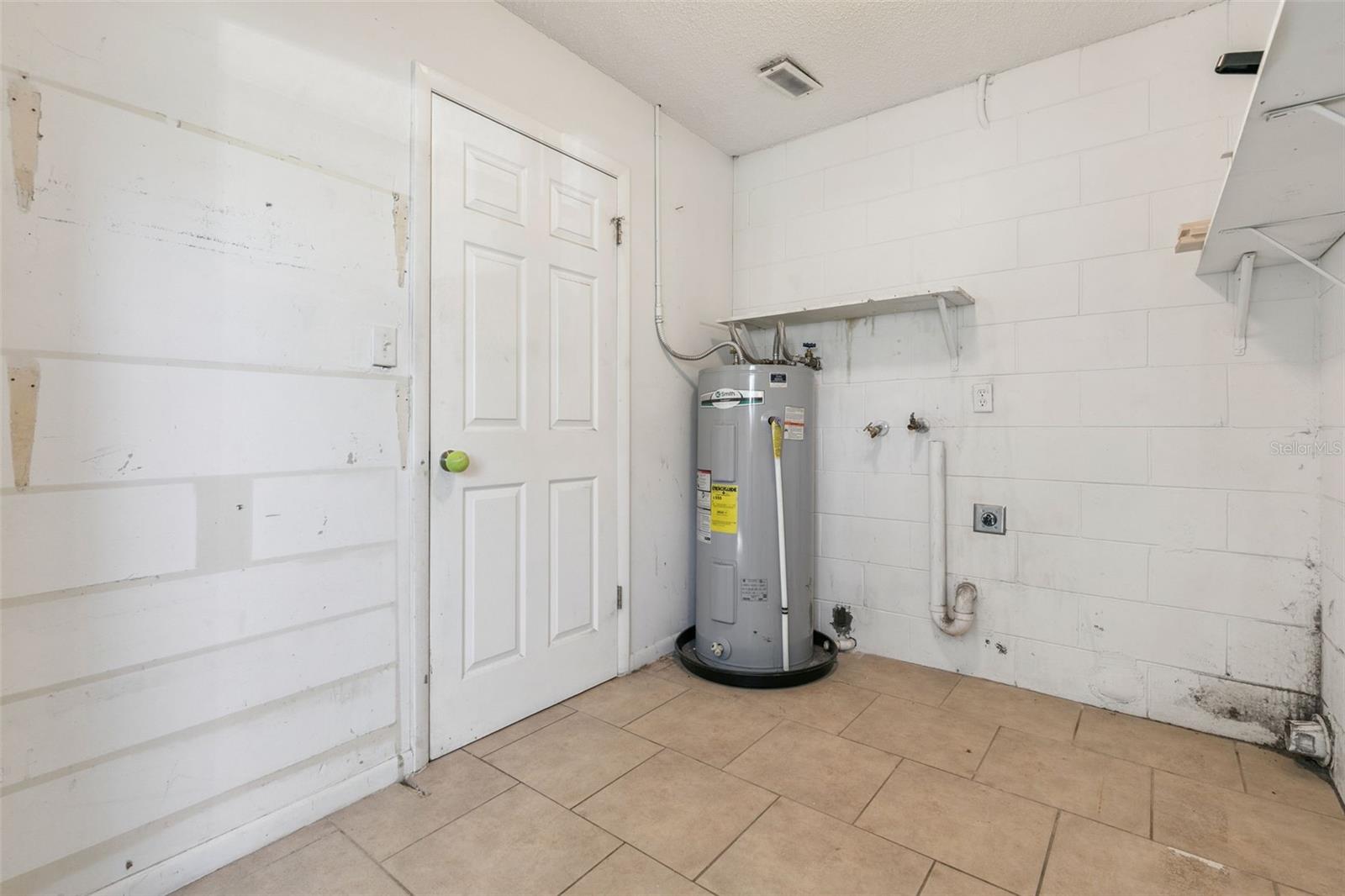 PLANTATION ESTATES UNIT 12 - Residential