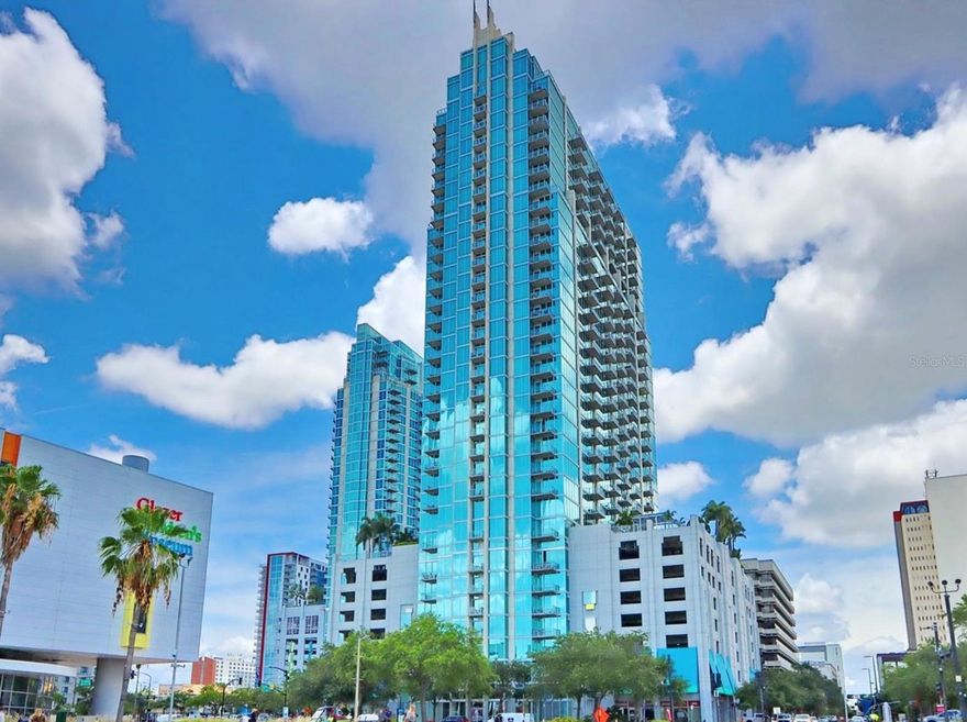 Live in the heart of Downtown Tampa at 777 N Ashley Dr, Unit 1511, a beautifully situated high-rise residence offering city living at its finest. This residence delivers an elevated urban lifestyle with sweeping views, abundant natural light, and a prime location just steps from Tampa’s best dining, entertainment, and waterfront attractions.
The unit features an open-concept layout ideal for both everyday living and entertaining. Large windows frame stunning city and/or river views while filling the space with natural light. The modern kitchen flows seamlessly into the living area, creating a functional and inviting atmosphere. Spacious bedrooms provide comfort and privacy, complemented by well-appointed bathrooms and ample storage.
Residents enjoy the convenience of downtown walkability, with easy access to the Riverwalk, Water Street, Sparkman Wharf, Amalie Arena, and major business districts. Whether commuting, dining out, or enjoying Tampa’s vibrant nightlife, everything is right outside your door.
This residence offers the perfect blend of location, comfort, and urban sophistication—ideal for professionals or anyone seeking a dynamic downtown lifestyle.