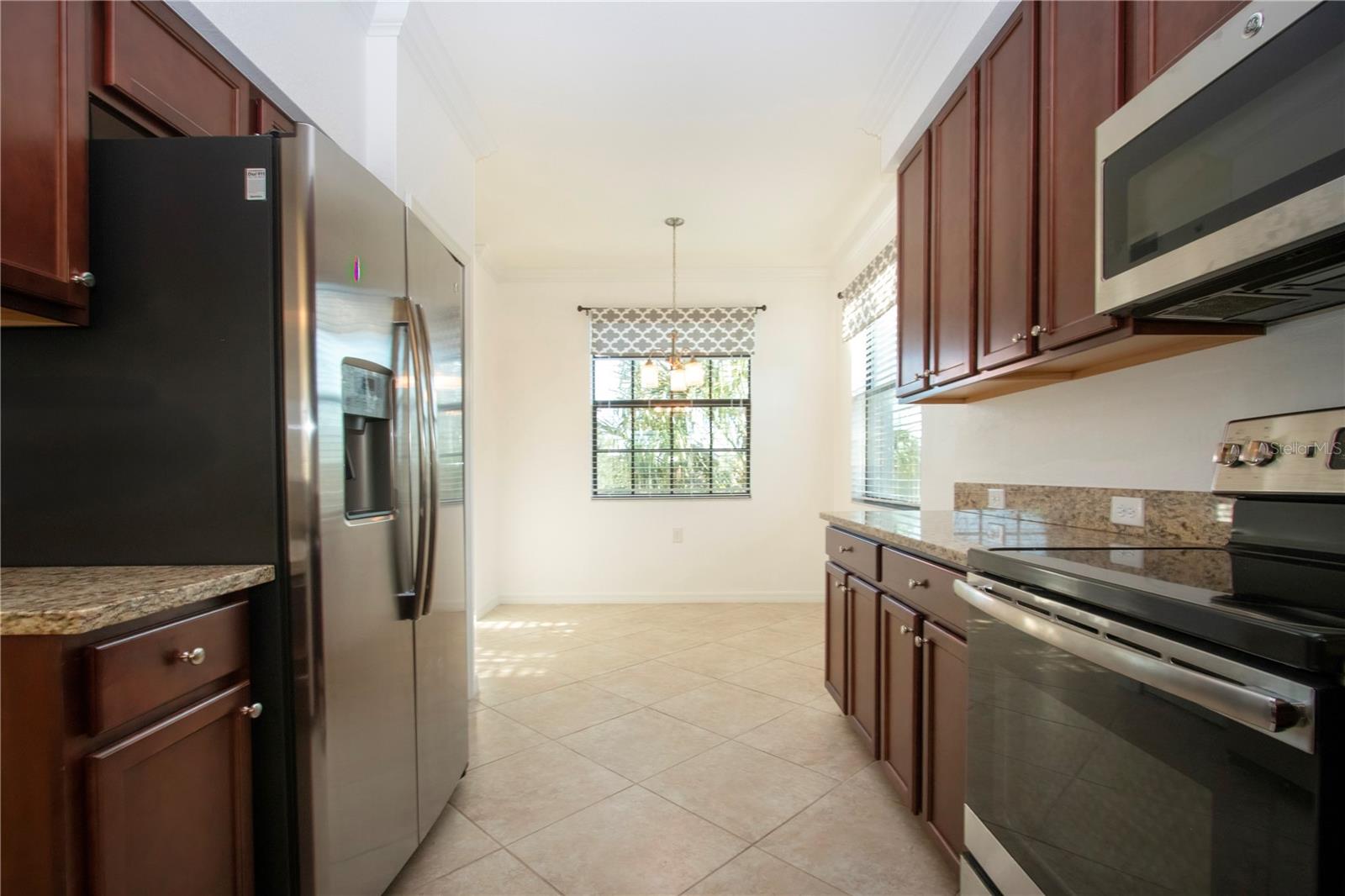 TERRACE I AT LAKEWOOD NATIONAL PH 2 - Residential Lease