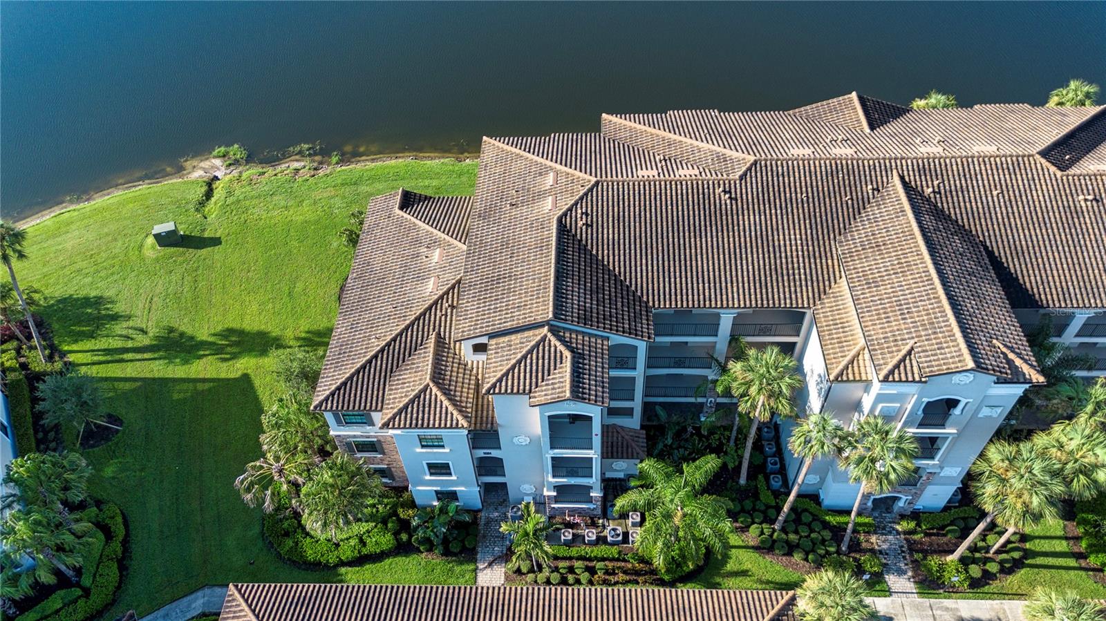 TERRACE I AT LAKEWOOD NATIONAL PH 2 - Residential Lease