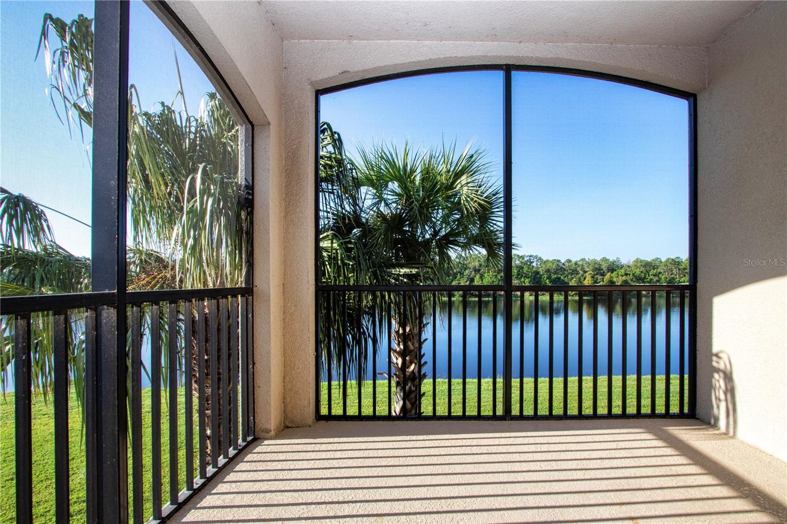 TERRACE I AT LAKEWOOD NATIONAL PH 2 - Residential Lease