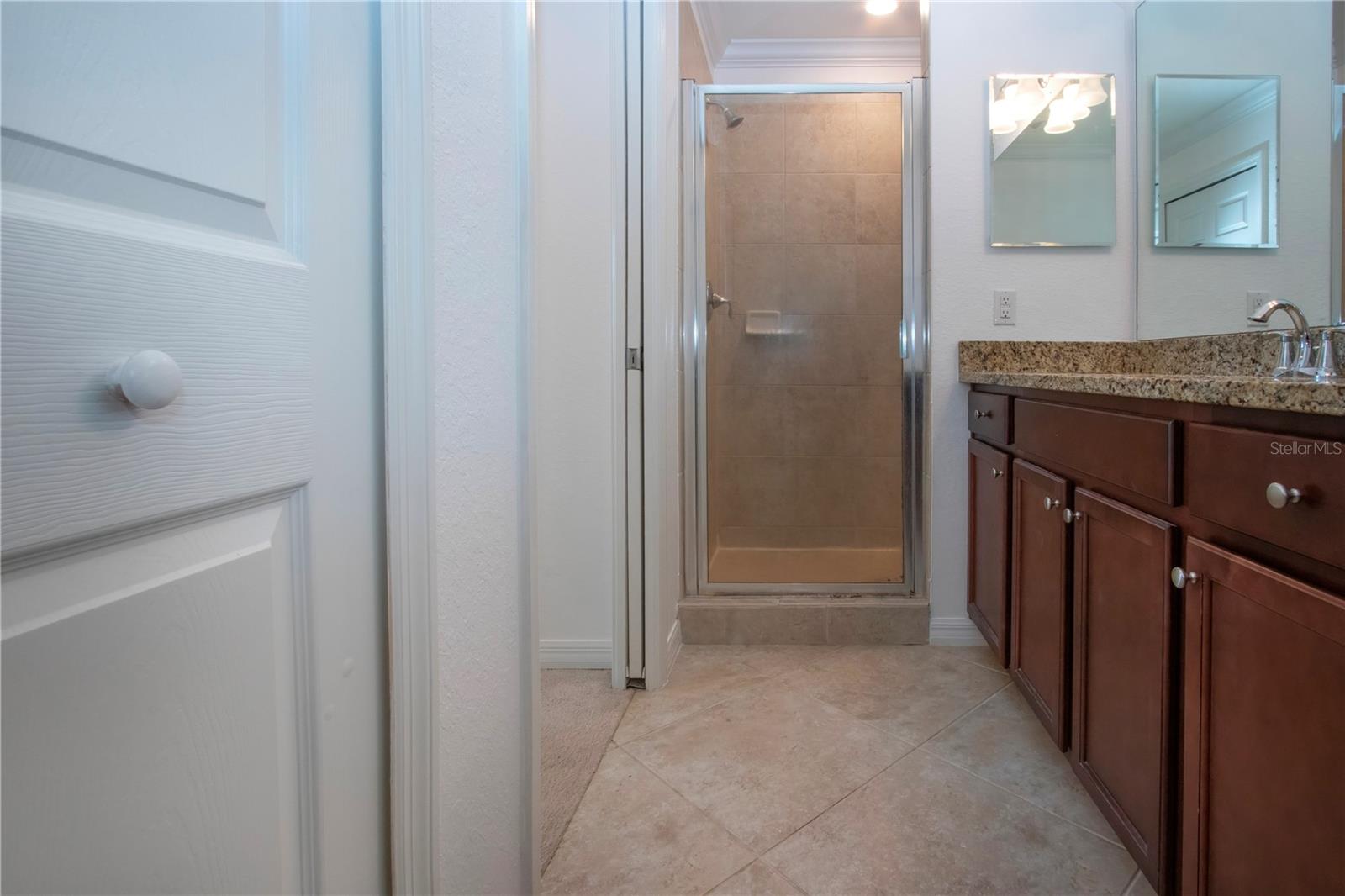TERRACE I AT LAKEWOOD NATIONAL PH 2 - Residential Lease