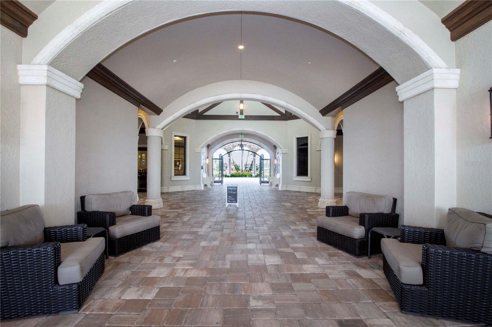 TERRACE I AT LAKEWOOD NATIONAL PH 2 - Residential Lease