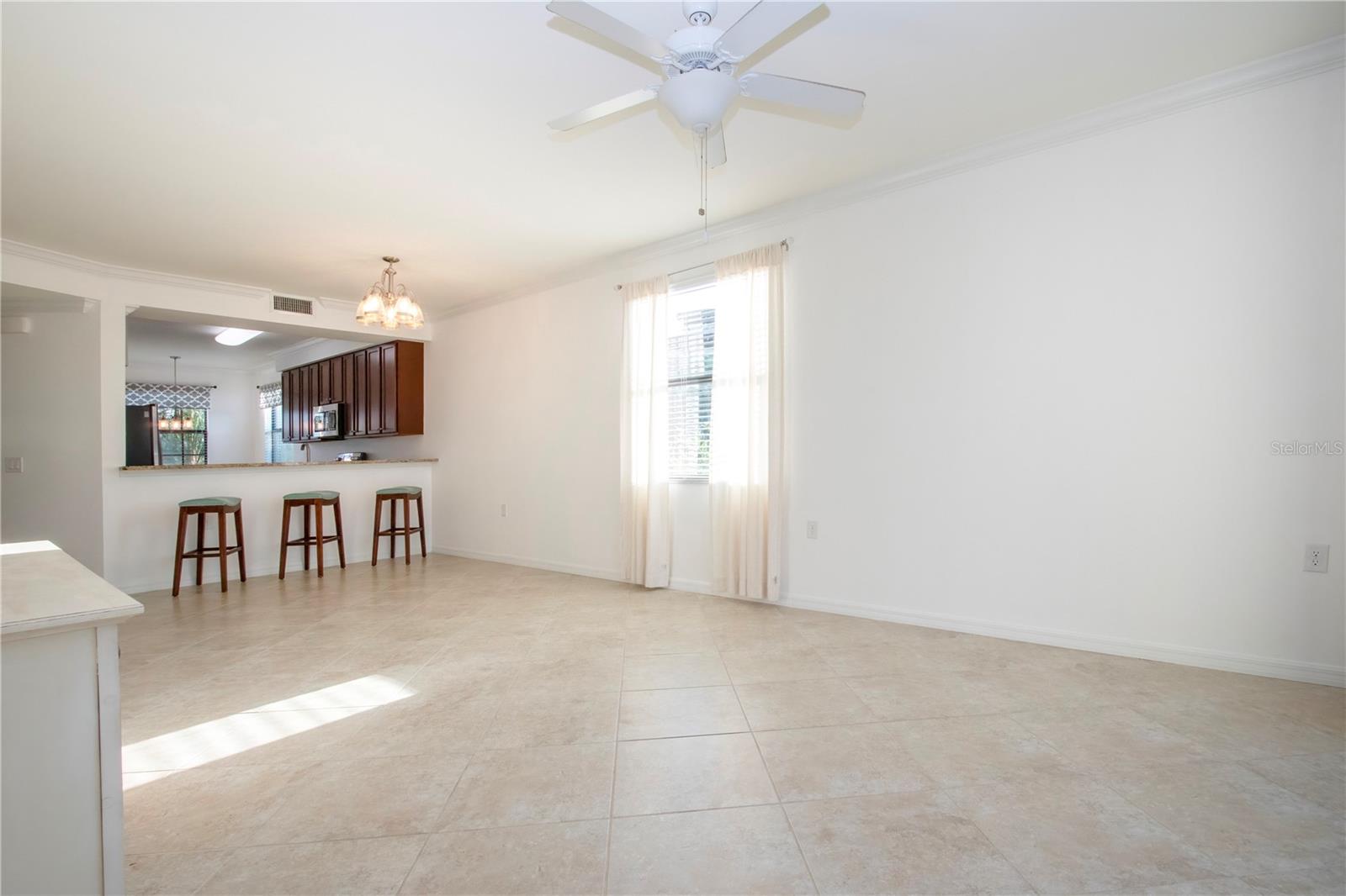 TERRACE I AT LAKEWOOD NATIONAL PH 2 - Residential Lease