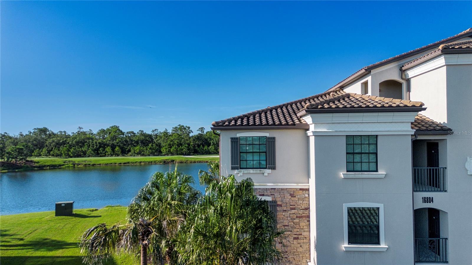 TERRACE I AT LAKEWOOD NATIONAL PH 2 - Residential Lease