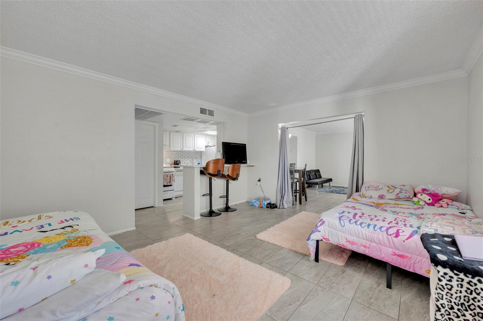 WATERSIDE AT CRANES ROOST A CONDO COMMUN - Residential