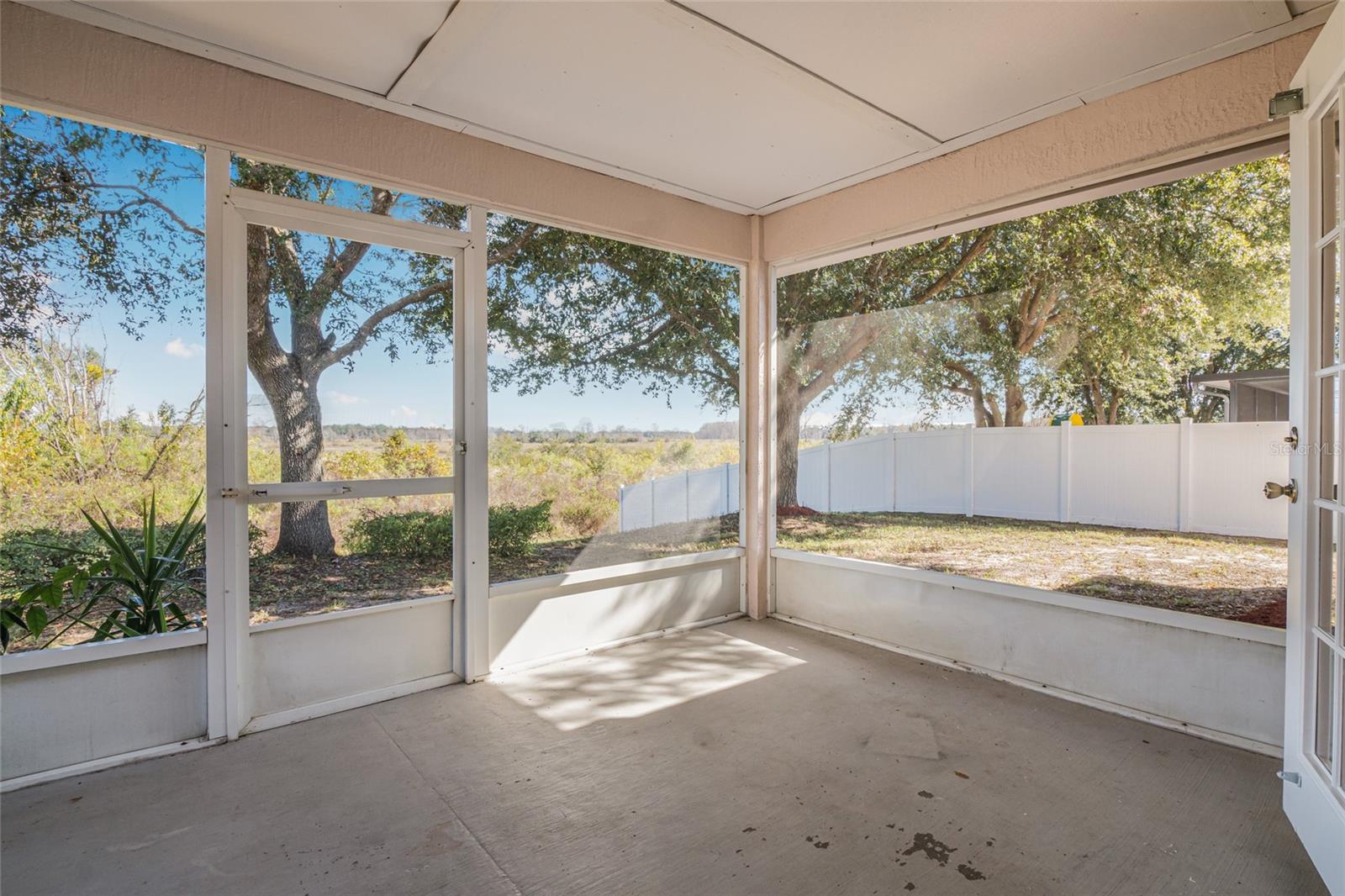 LEXINGTON ESTATES - Residential