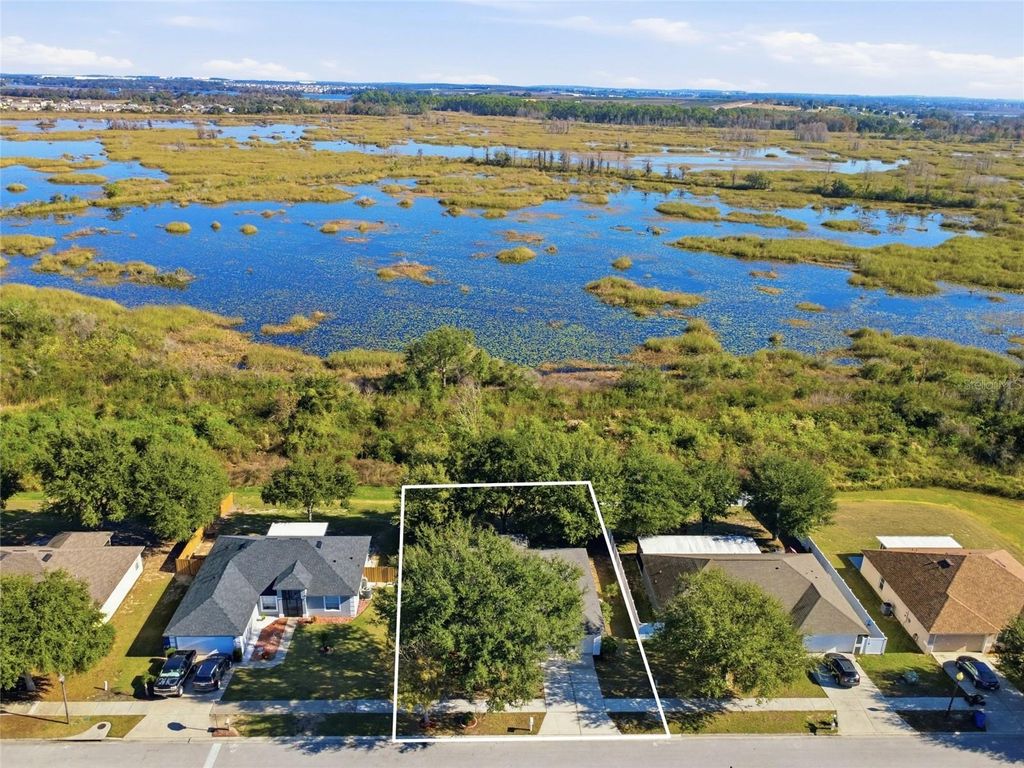 Photo of 1037 Bluegrass Drive, Groveland, FL 34736 (MLS # G5106256)