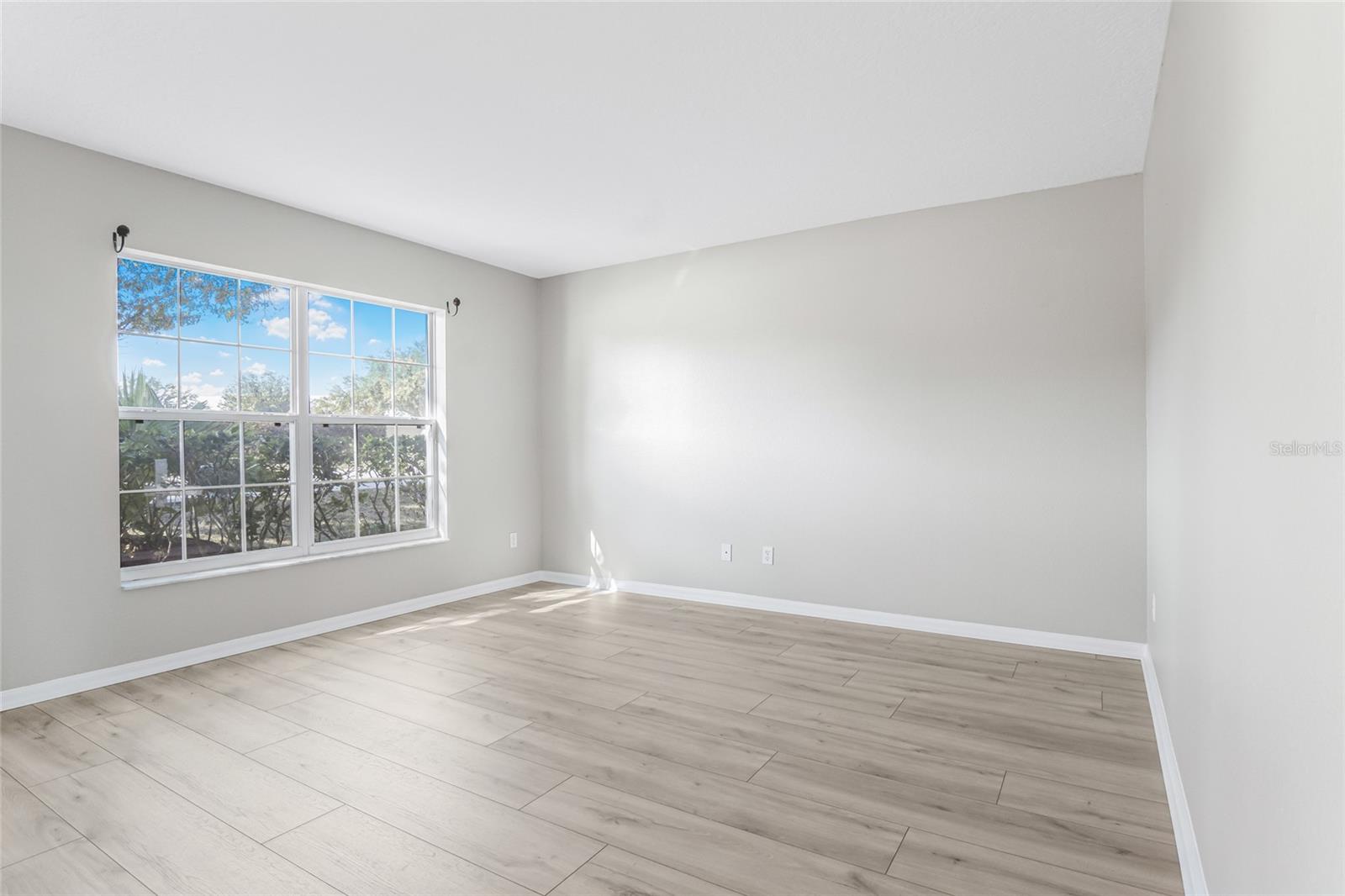 LEXINGTON ESTATES - Residential