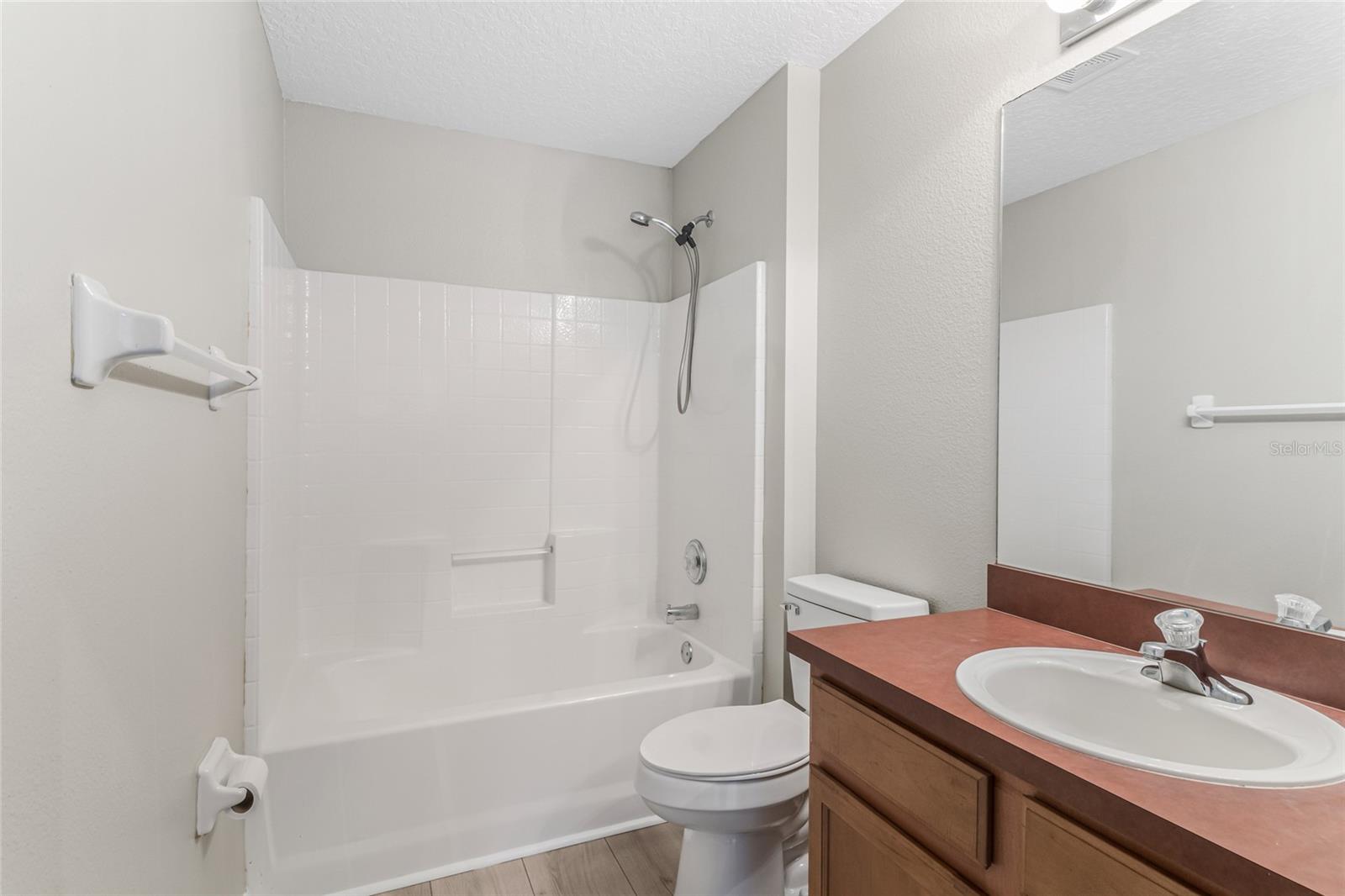 LEXINGTON ESTATES - Residential