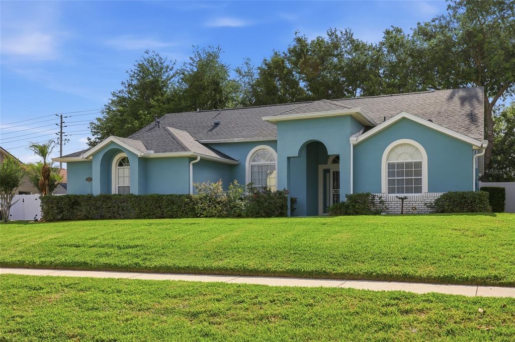 Photo of 12646 Scottish Pine Lane, Clermont, FL 34711 (MLS # G5112618)