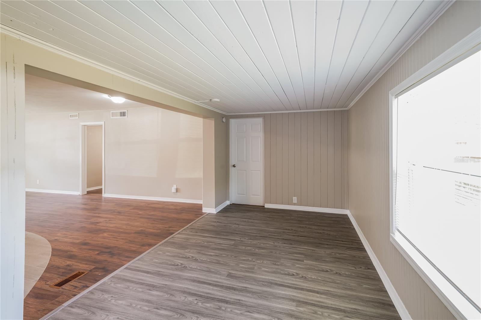 HIGHLAND HILLS - Residential Lease