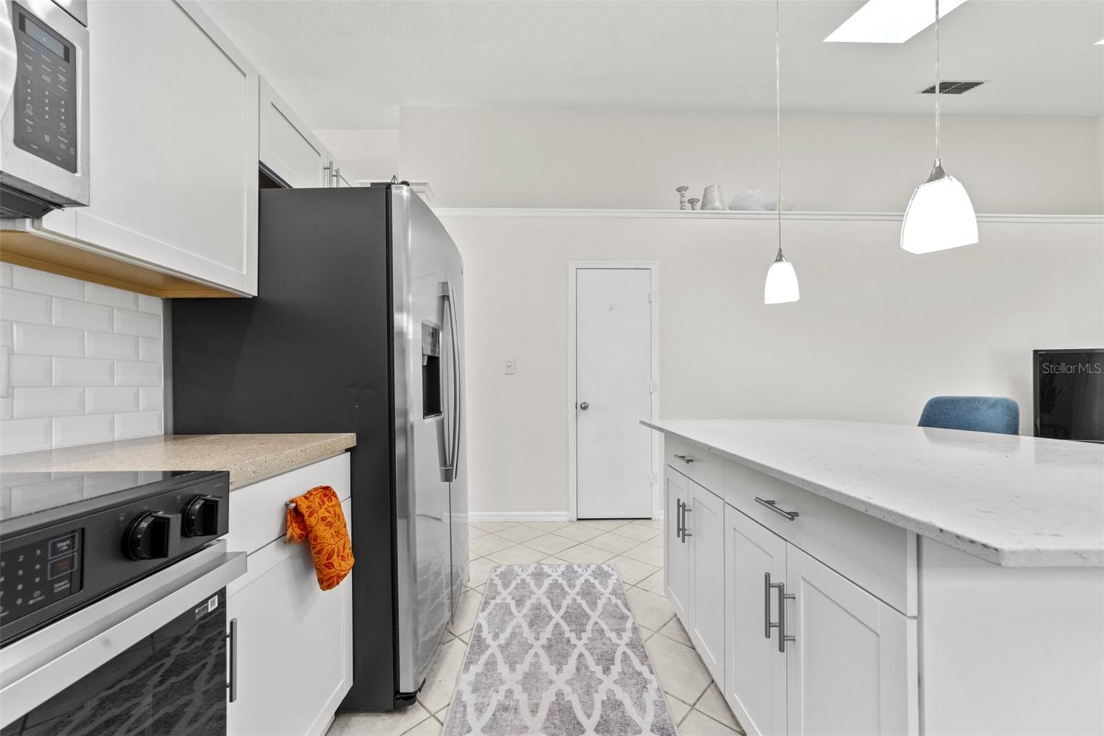 RIVERSIDE AT TWIN RIVERS UN 1 - Residential