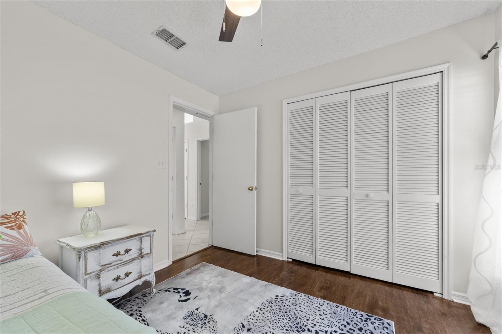 RIVERSIDE AT TWIN RIVERS UN 1 - Residential