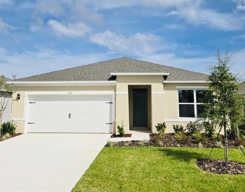 Photo of 1012 Champion Ridge Drive, Daytona Beach, FL 32124 (MLS # O6449124)