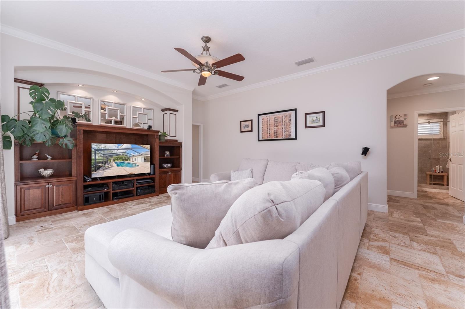 FISH HAWK TRAILS UNIT 3 - Residential
