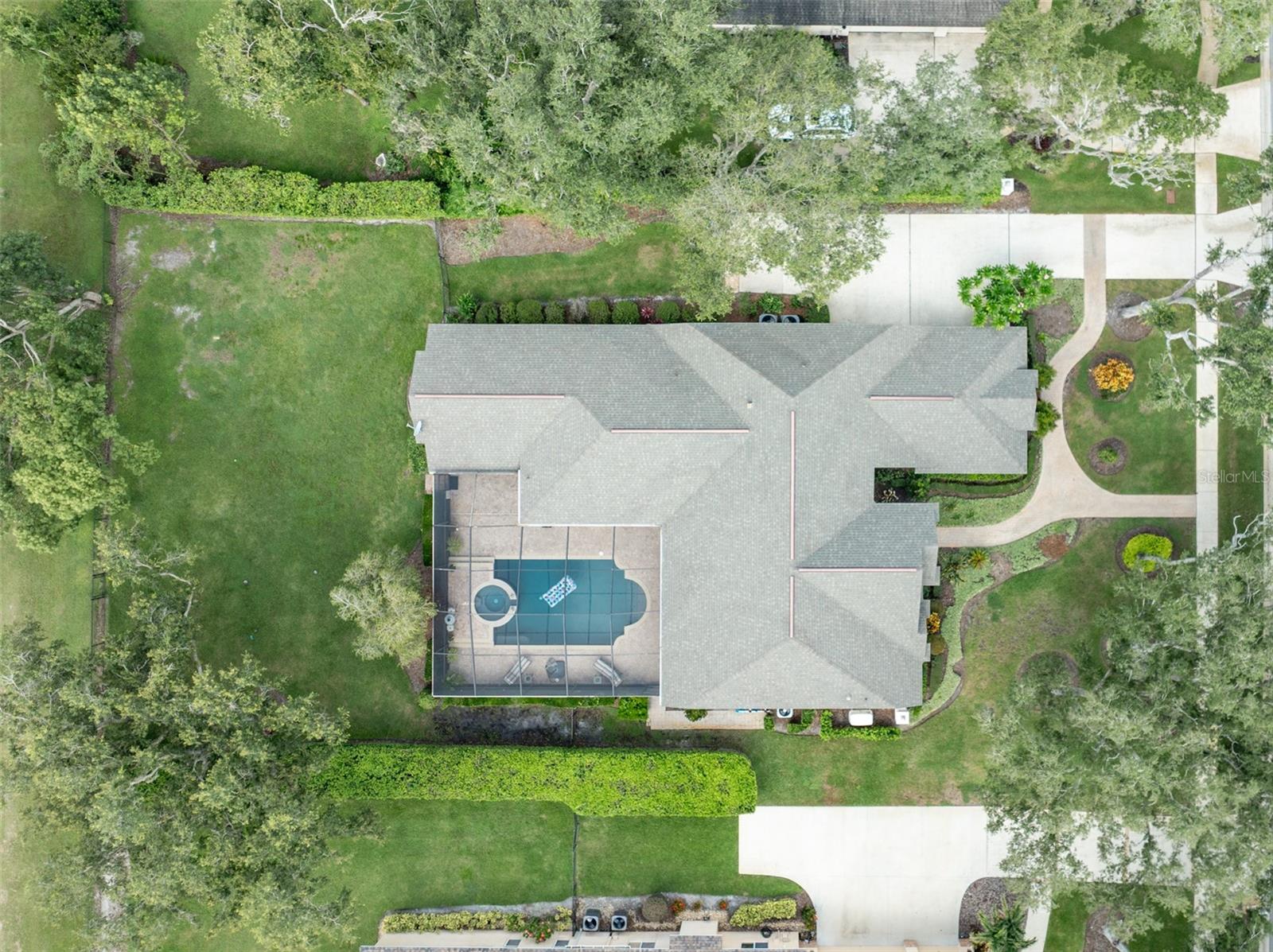FISH HAWK TRAILS UNIT 3 - Residential