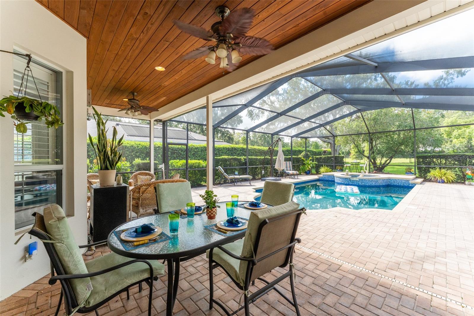 FISH HAWK TRAILS UNIT 3 - Residential