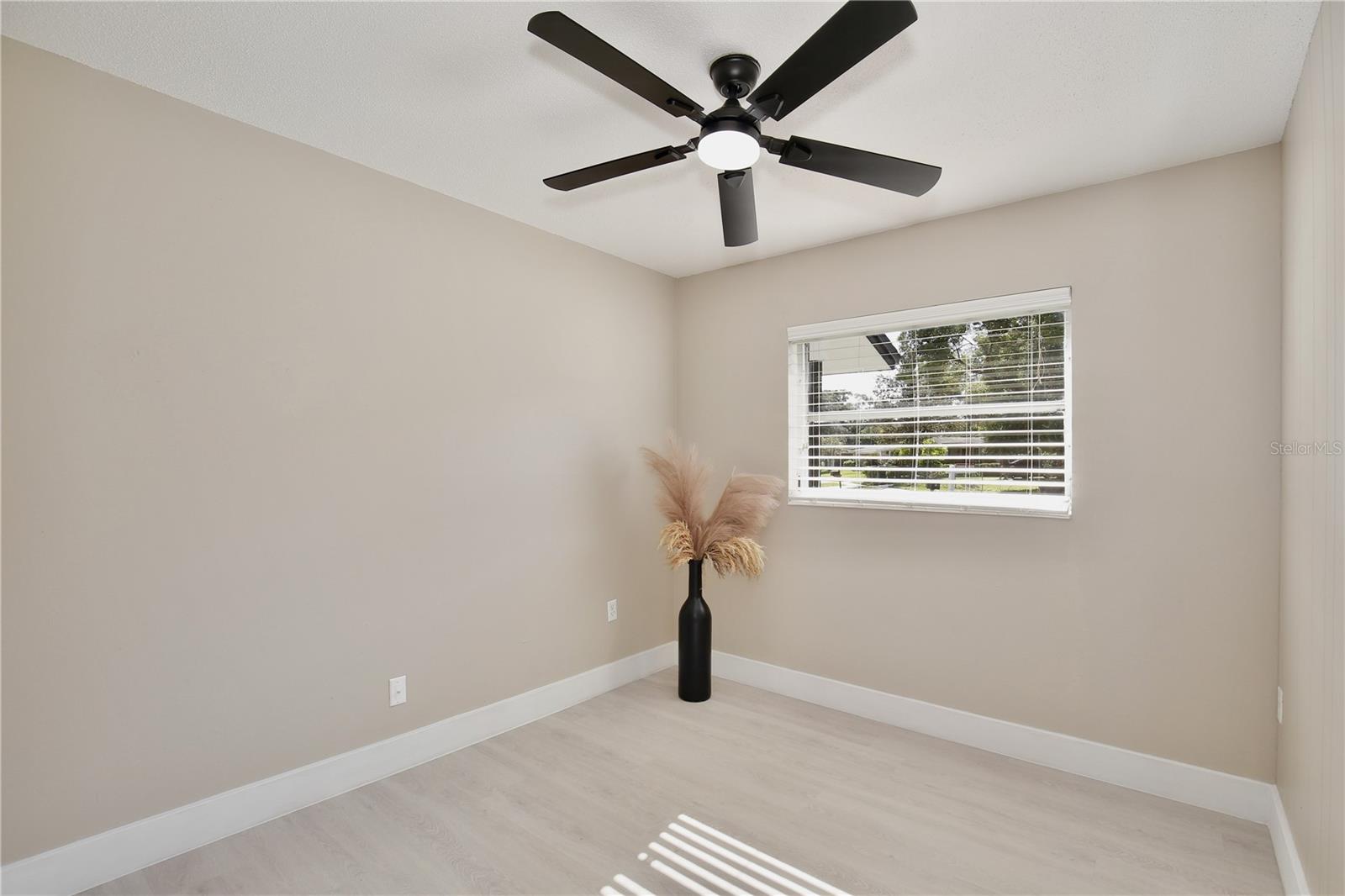 BREEZY HEIGHTS - Residential