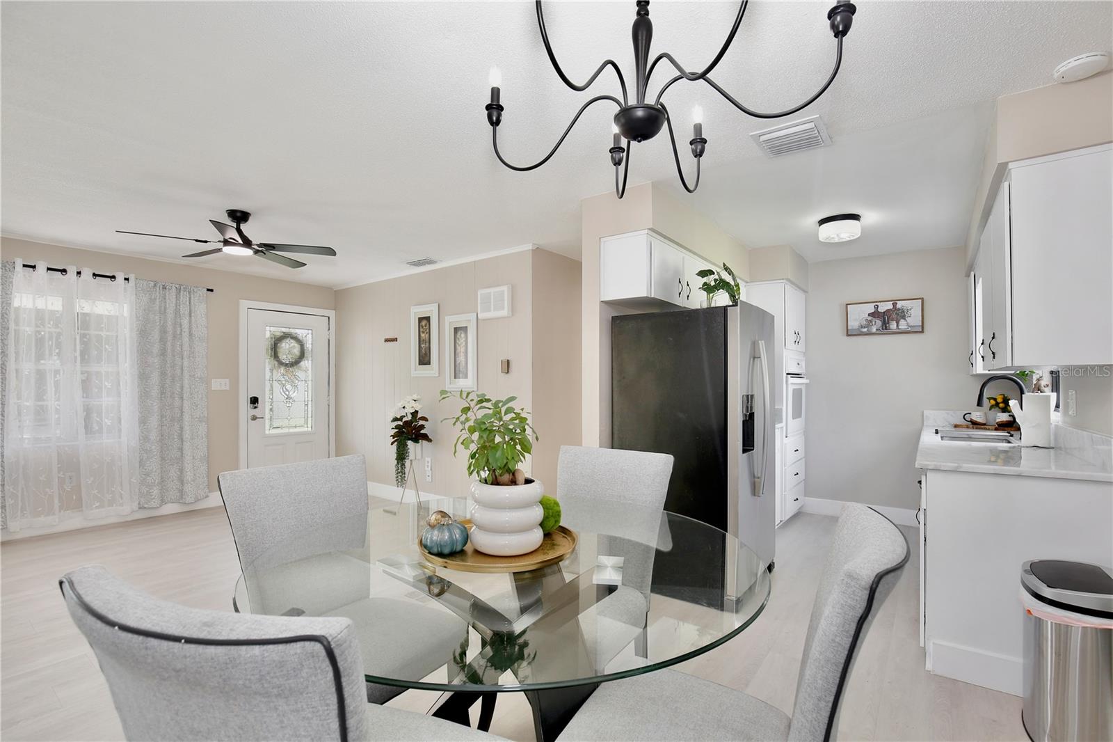 BREEZY HEIGHTS - Residential