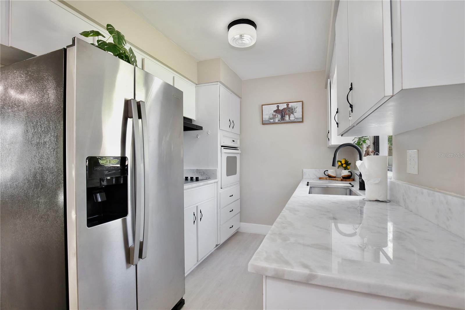 BREEZY HEIGHTS - Residential