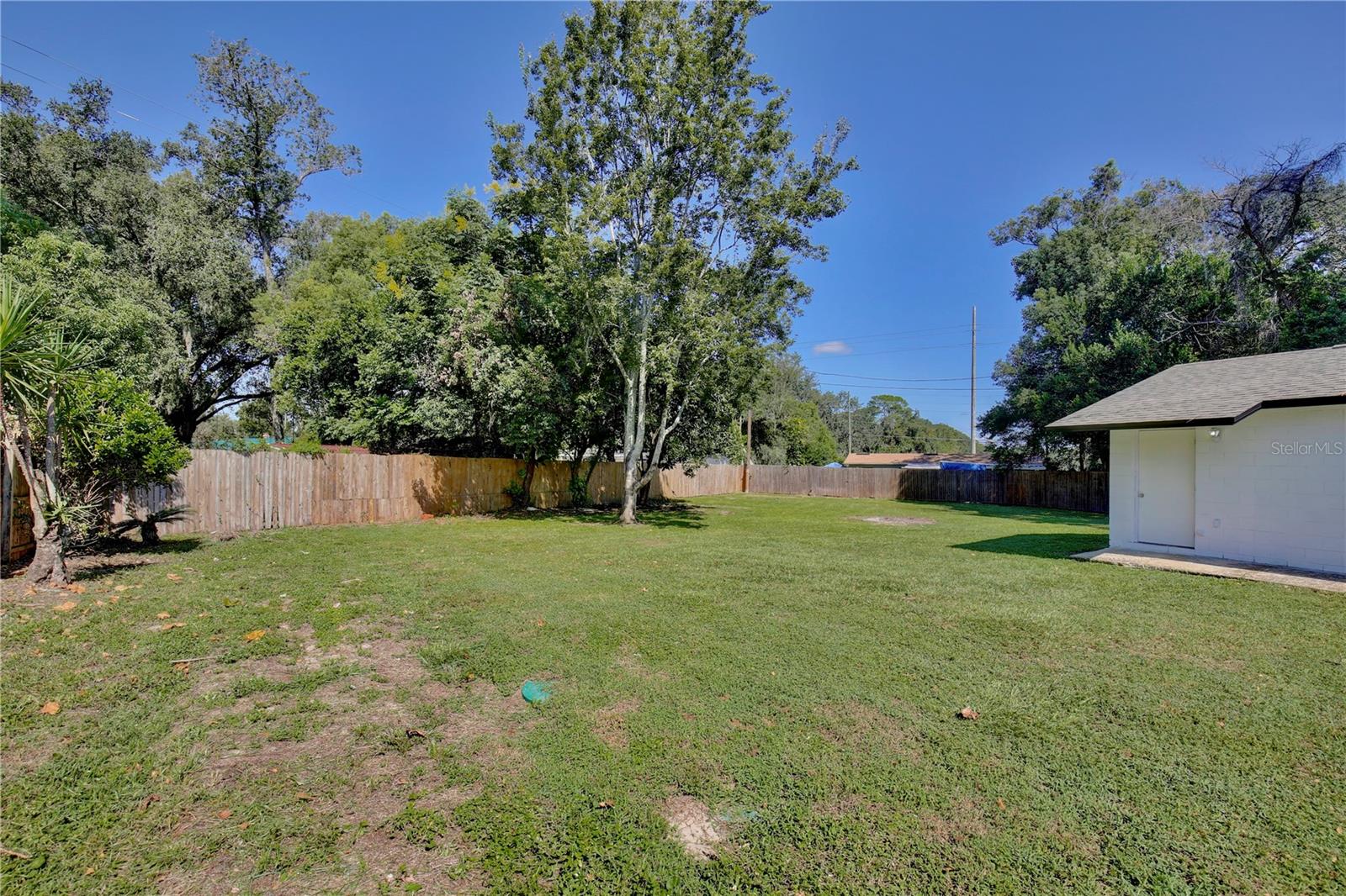 BREEZY HEIGHTS - Residential