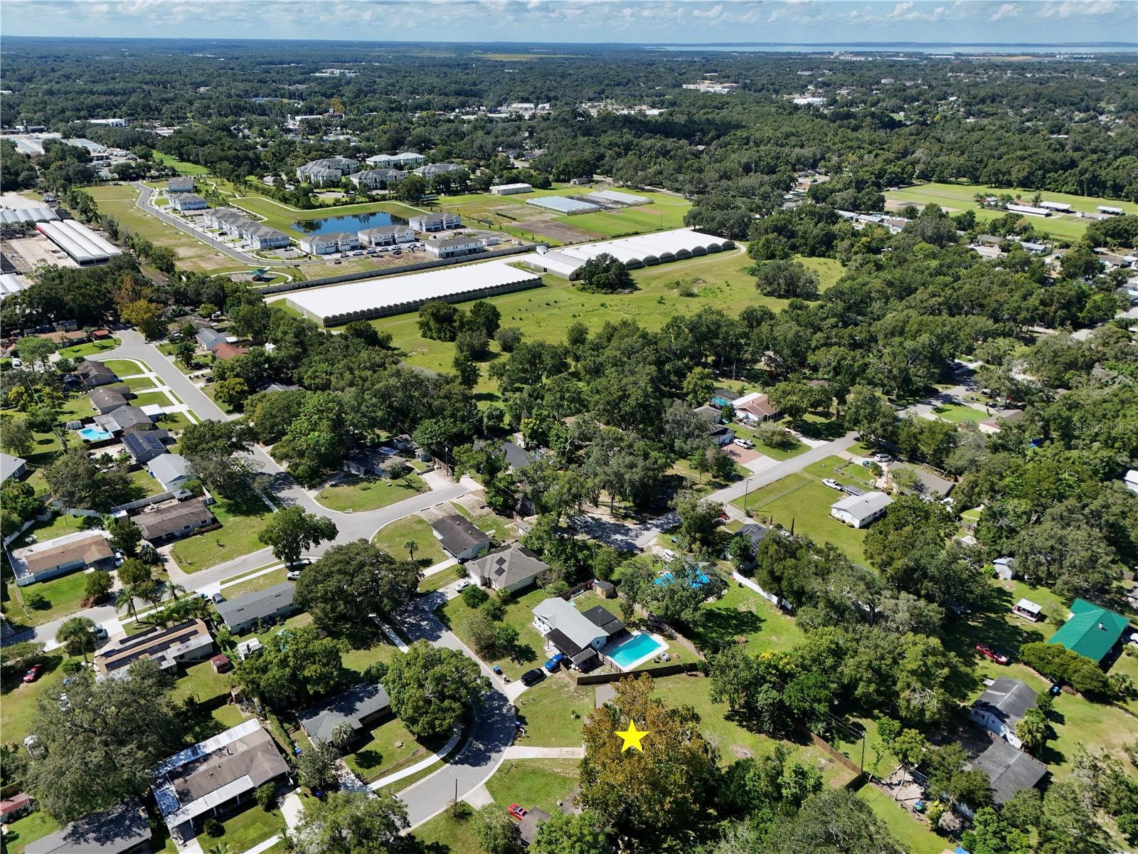BREEZY HEIGHTS - Residential