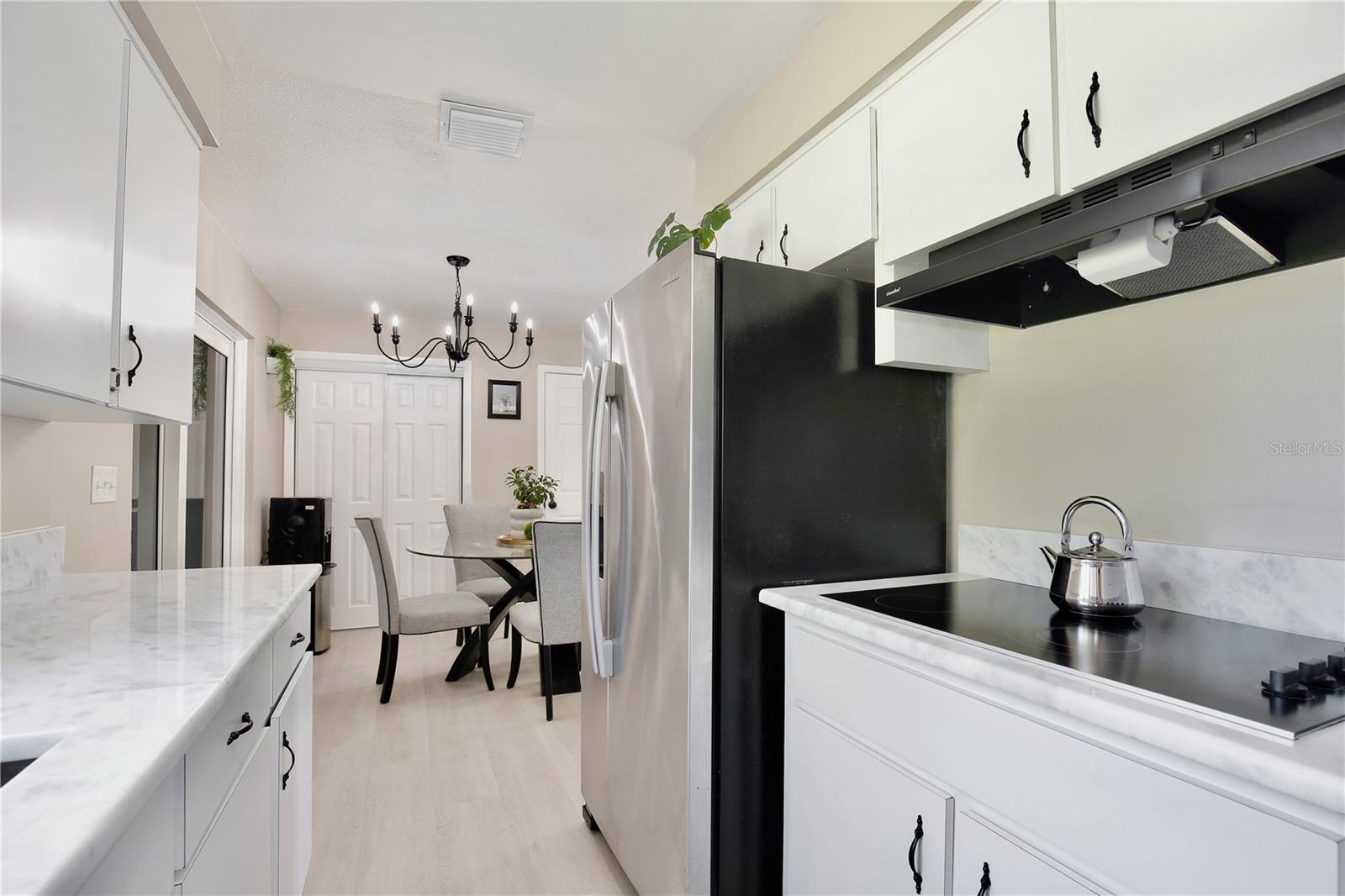 BREEZY HEIGHTS - Residential