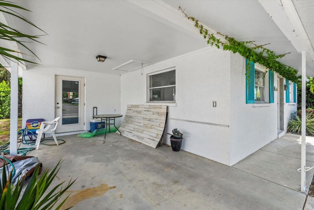 Photo of 658 Spanish Drive S #108, Longboat Key, FL 34228 (MLS # A4664442)